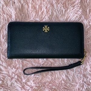 Tory Burch Wristlet Wallet